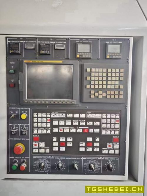 韩国起亚双SKT200TTSY，双主轴，电主轴，主卡盘10寸，.