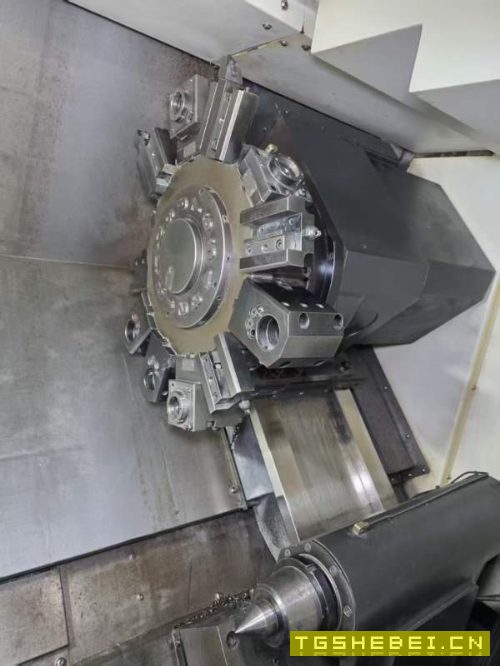 韩国原装进口威亚L300MC,2018年出厂,主轴齿轮高低速.