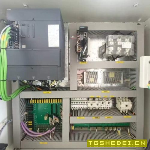 物美价廉，性价比超高河海TV-600钻攻中心，三菱M80系.