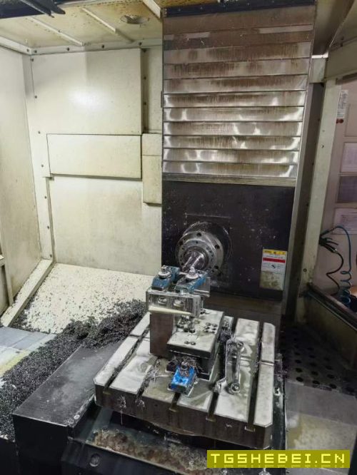 刚刚买下：23年九成新国盛630卧加，30把刀库，需要联.