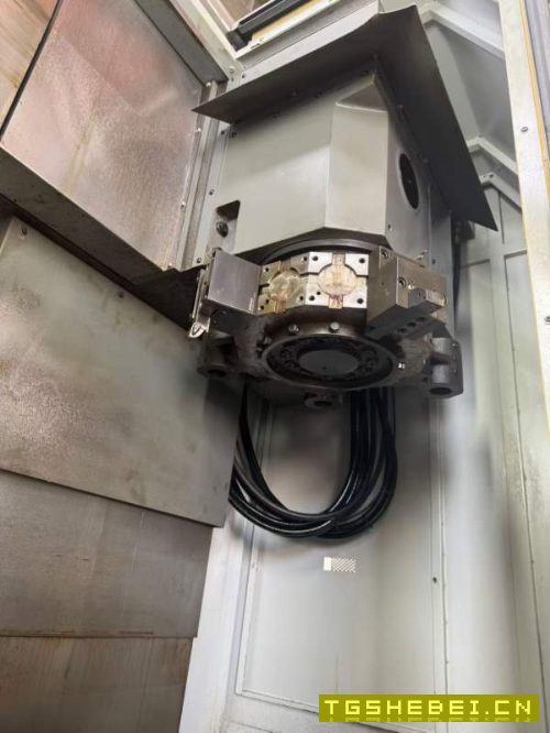 己到仓库:韩国原装DMC80VL立车(斗山、威亚)同档次.