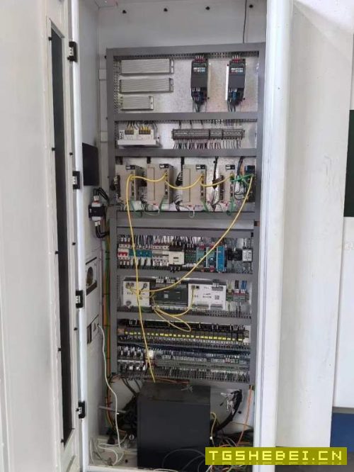 出售:20000W大科激光。型号:DK6025D-20000W,功率:.