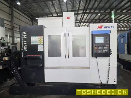 准新1150加工中心到货一台,三轴线规,bt40主轴带320.