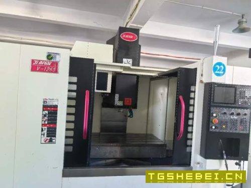 乔锋1265BBT40主轴直连12000转，M80A系统