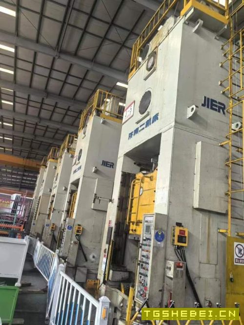 刚刚买下一批济南二机床800吨,630吨,400吨,315吨,.