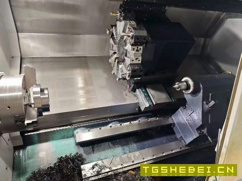 刚刚拿下一台9.9成新2025年斗山迪恩LYNX305数控车床、.