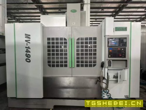 刚到一台1490，两线一硬Z轴带配重，Y轴4线轨，主轴台.