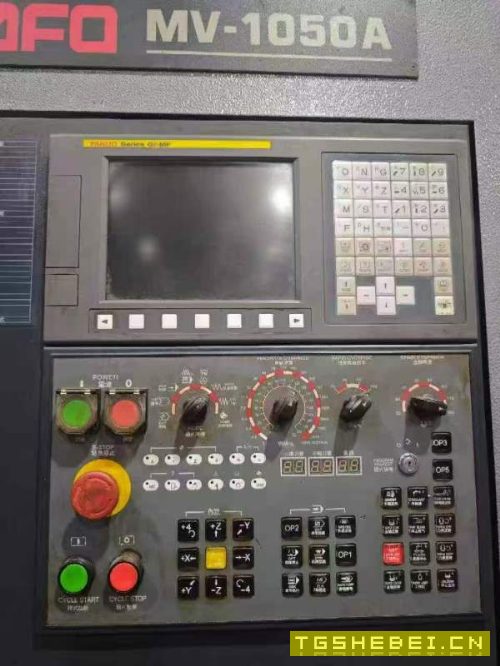 2019年台湾高峰1050A加工中心,三轴线规BT40刀柄,主.