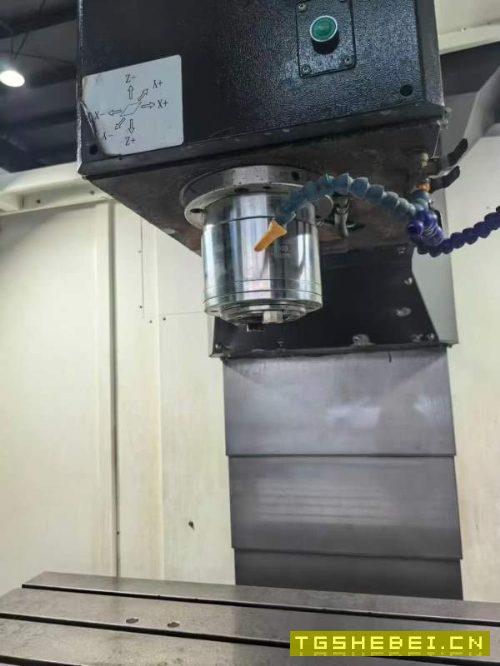 重型雅力士VL1580控数铣床两一线硬轨导，Y四轴条线轨B.