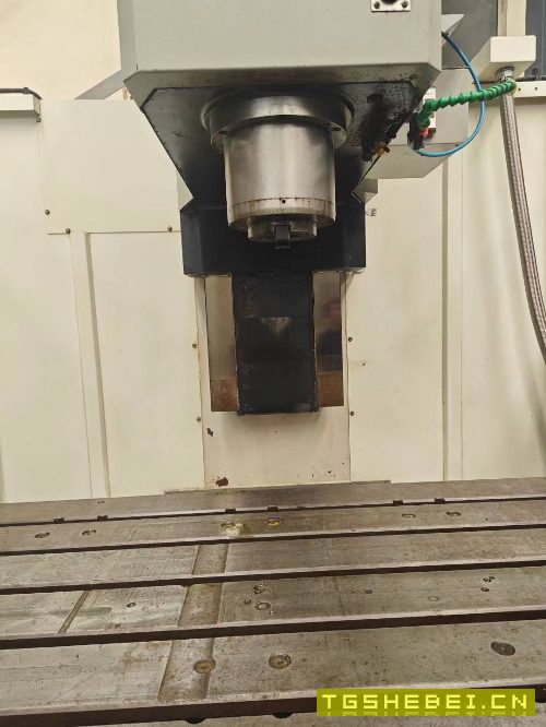 刚刚买下同款4台广东佛威1580数控铣、两线一硬导轨,.