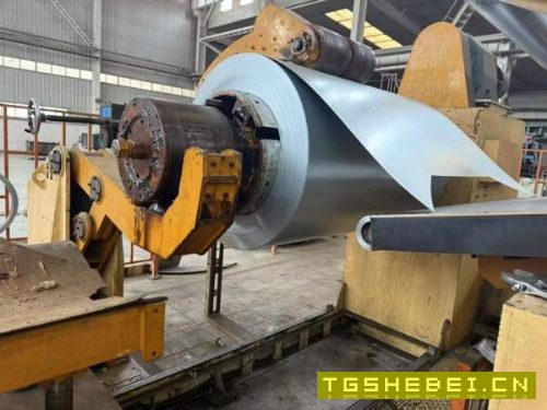 刚刚买下宁波念初500吨落料压力机配宁波拓诚开卷,校.