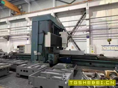 刚买北京一机数控龙门铣床工作台1.6x5米,门宽2米,门.