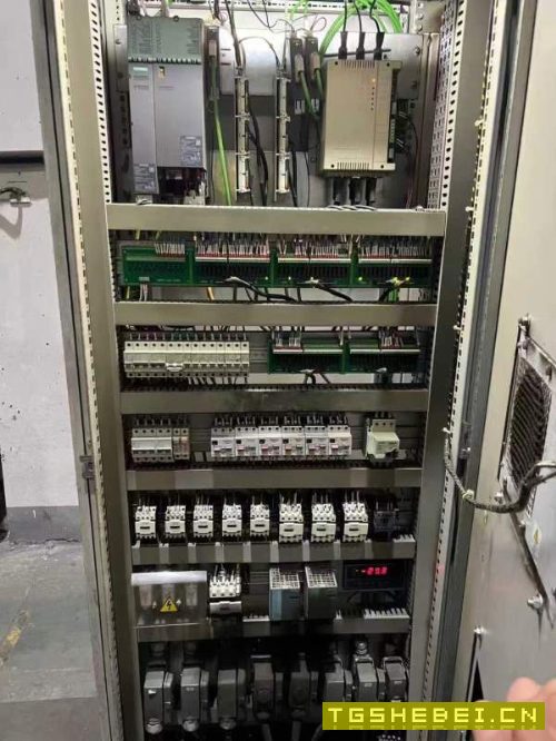 齐一3.5米原装数控立车西门子828系统Z轴行程1500mm,Y.