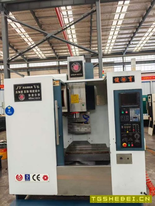 台湾省俊育V6加工中心,三菱M70系统,高速直联主轴,.