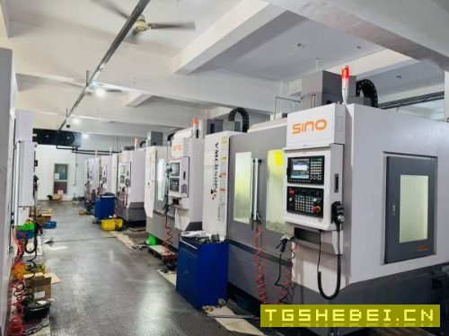 刚刚买下同款12台新诺(皖南)850P加工中心,全部2022.