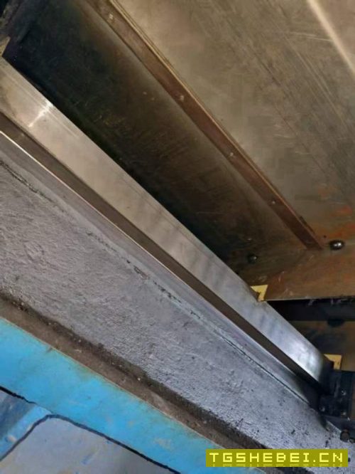 安阳AD25/3000数控油缸车床,硬规,12寸卡盘,回转550.