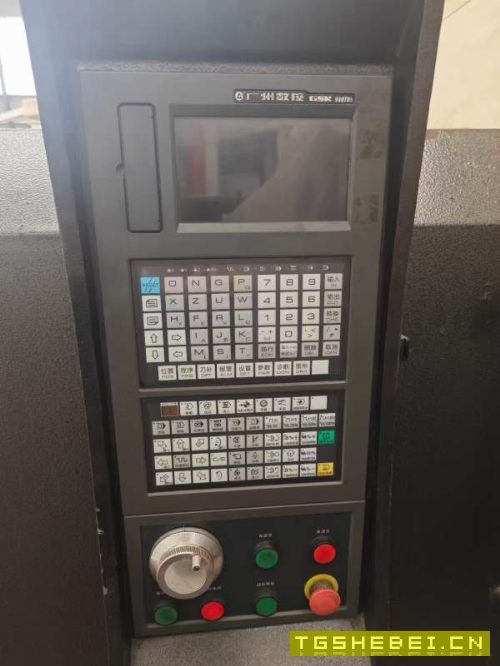 金宇6163X6000数控车，很少用，洛阳仓库。