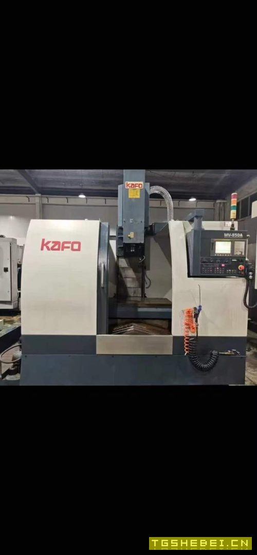出售台湾高锋850数控铣、可加装刀库、BT40主轴、带油.