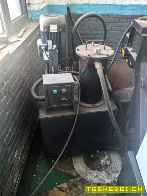 刚刚买下山西工厂在位新浙卧加630发那科MF系统带30公.