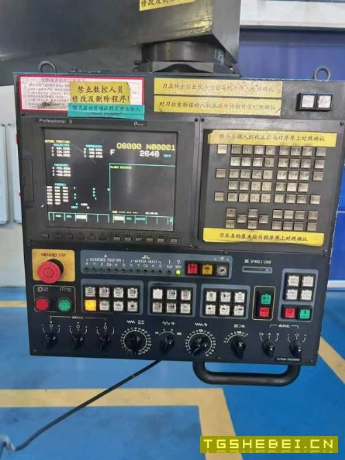 在位出售牧野F12立加一台、工作台2150/1200、安装在位.