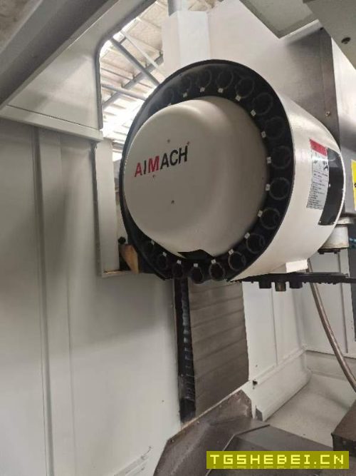 出售:银尚855加工中心一台,三线规,发那科大屏mf系.