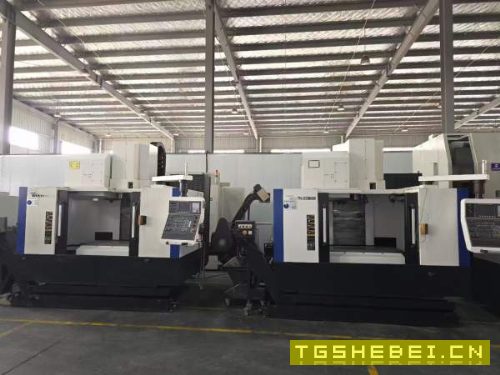 同款两台韩国威亚F500立加三轴行程：1060x510x635mm工.