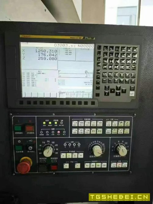 刚刚拿下一台南通机床厂产2015数控龙门、工作台2/1.25.