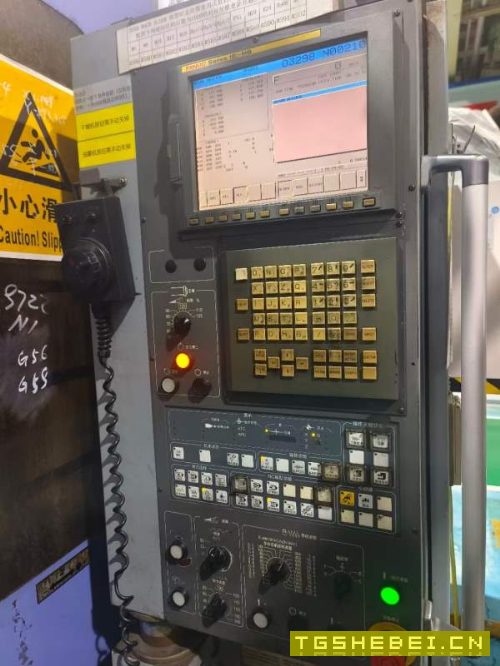 日本三菱800卧加工中心DH80工作台:800800mmX/Y/Z行程:.