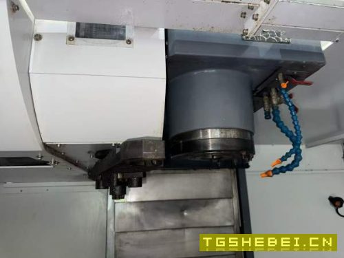 2019年永进TV-2110B加工中心行程:21001020762BT50,直.