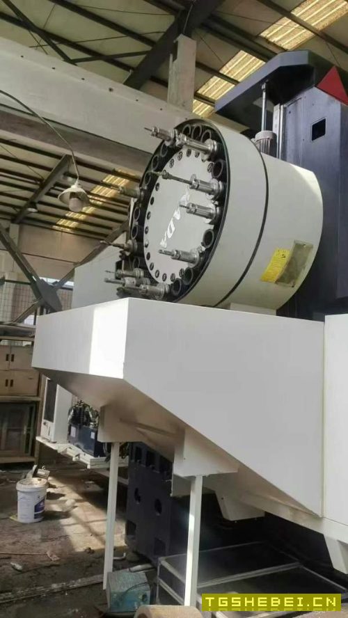 精品乔峰3218龙门加工中心，22年设备，工作台3米1.5米.