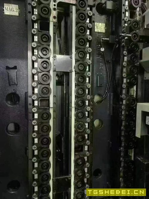 仅剩一台：韩国斗山HP4000卧式加工中心，系统法纳克31.