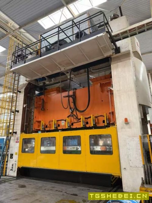 意大利巴尔科尼BALCONI生产闭式四点多工位1600T机械压.