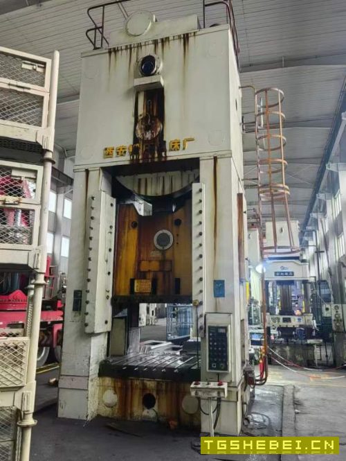 单点630吨，高密锻压