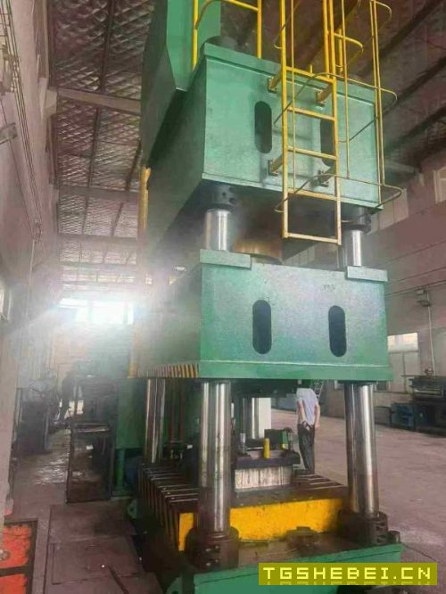 刚刚买下南通800吨液压机，台面1.61.8，开口1.25米，.
