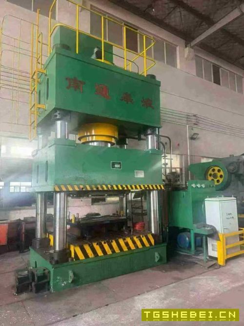 刚刚买下南通800吨液压机，台面1.61.8，开口1.25米，.