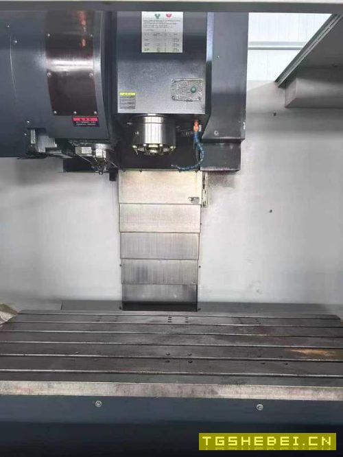 同款2台，台湾丽伟V-50L立加，BT40大主轴直径190，主.