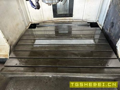 2016年华群2212工作台，55宽线规，三轴行程750工作台.