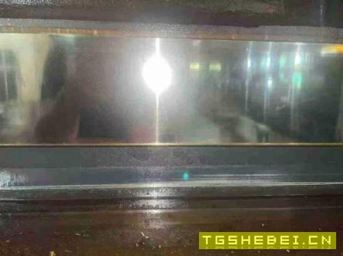 台湾高明龙门机型：KCM-2000SV-P三硬轨法兰克0i-MF系.