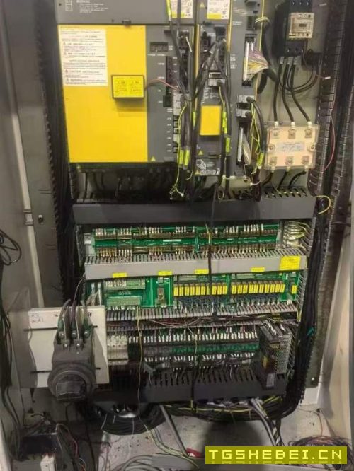 还剩7台鑫泰3200龙门加工中心年份：2017年系统：发那.