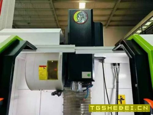 格勒玛850V(四轴)加工中心三菱M80系统三轴线轨XZ轴6.