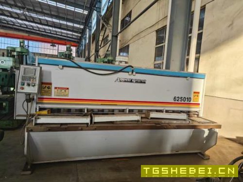 处理一台爱克数控剪板机,加工范围6.35/3050