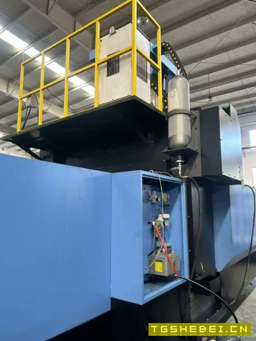 斯可源2015龙门一台,两线一硬轨道,发那科款MF普拉斯.