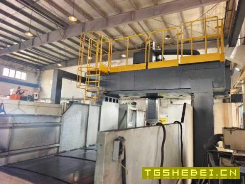 刚刚买下一台海天4028数控龙门铣发那科MFPLUS系统两线.