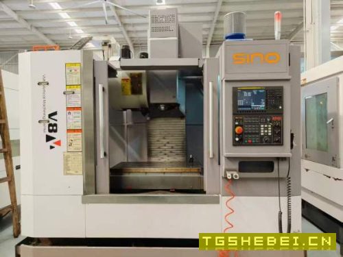 新到一台2022年新诺(皖南)V8加工中心,发那科OI-MFP.