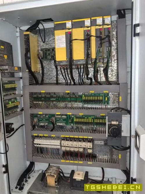 国祥HE1100L卧式加工中心发那科MFPLUS系统af电机驱动.