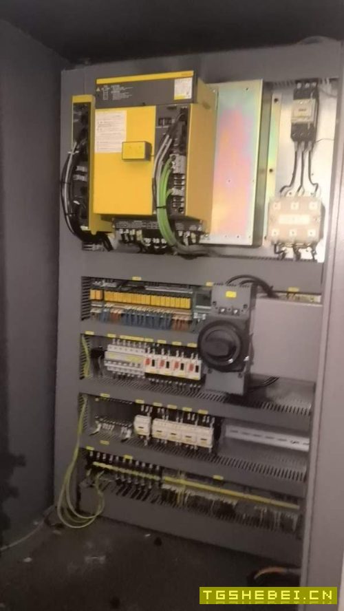 精品新诺1160立加，BT50主轴，机械臂，发那科系统MFpl.