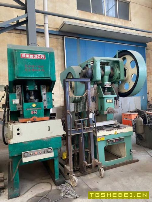 100吨，120吨压力机，160吨龙门式校直液压机，艾克数.