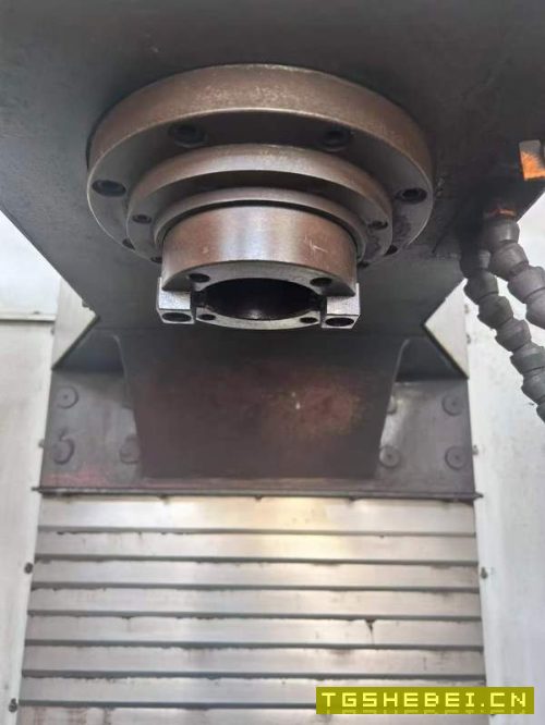 低价出售汉川715一台、法兰克MF系统一台,BT50主轴、.