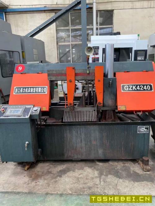 仓库现货，折弯机，万向摇臂钻，重卡汽车后桥壳双面专.