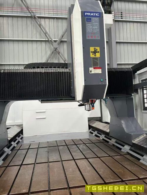 同款四台普拉迪龙门3020型材机法兰克plus系统、接电干.